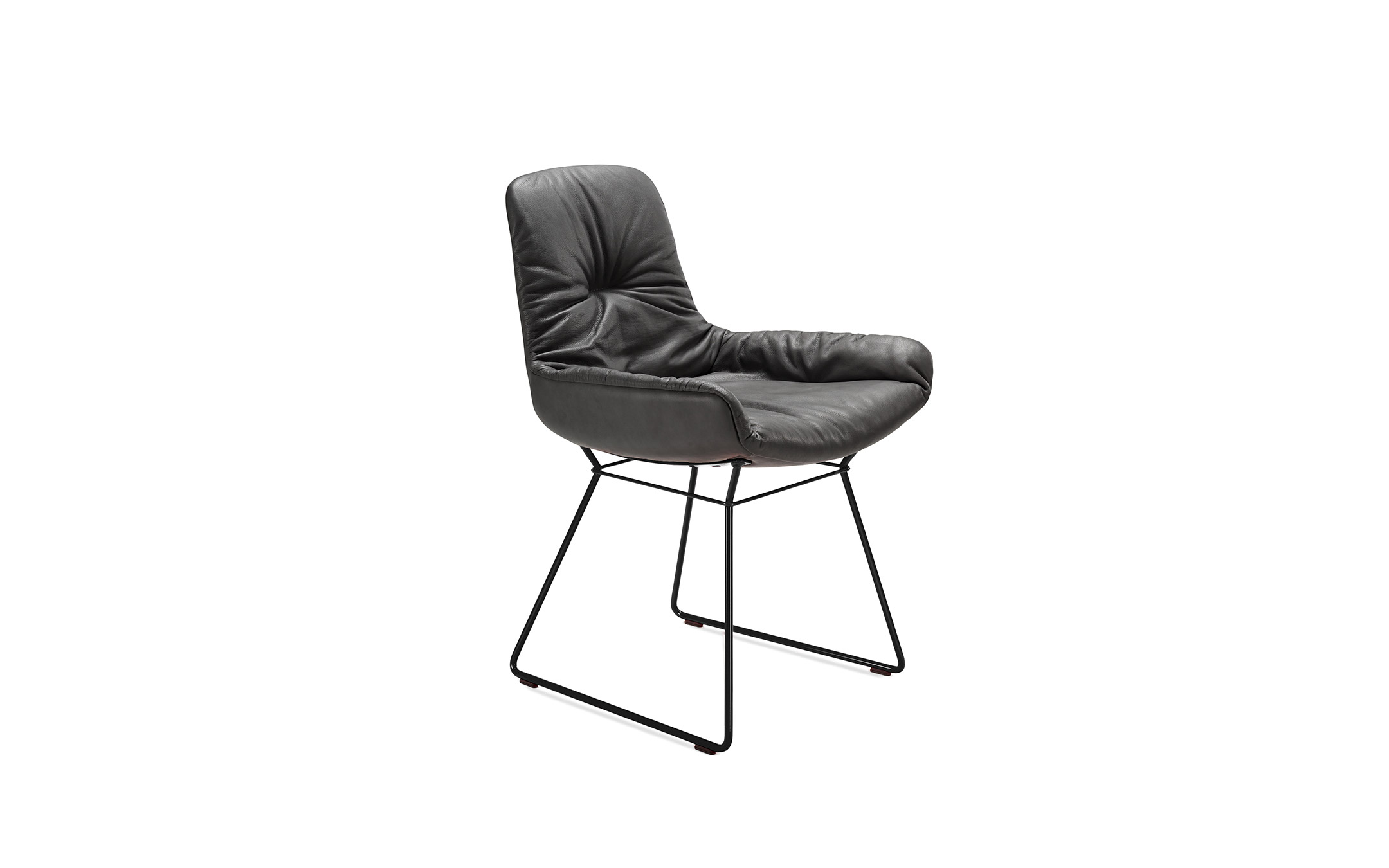 freifrau_2015_Leya_Armchair-Low_1-1_ME001_Sahara-Anthracite_front Platzhalter