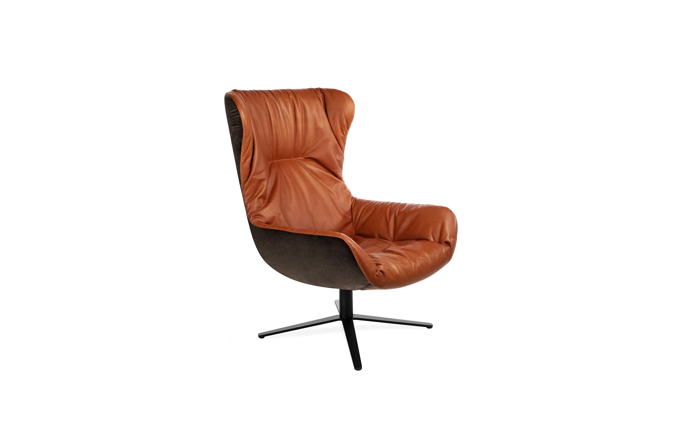 freifrau_Leya_Wingback-Chair_2-3_ME001_Adora-Kandis_Smart-Charbon_front Platzhalter