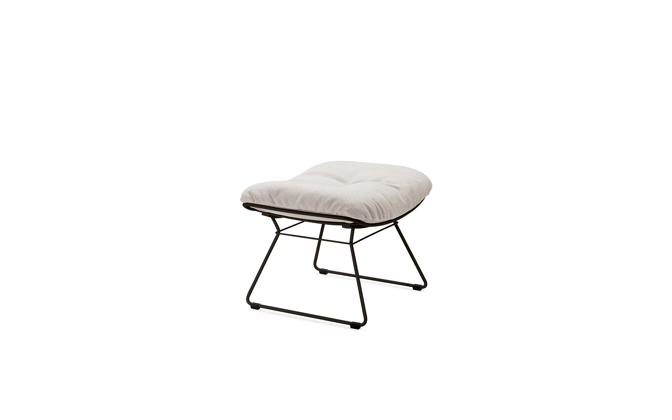 freifrau_Leyasol_Ottoman_1-1_ME001_Lopi-Ash_front Platzhalter