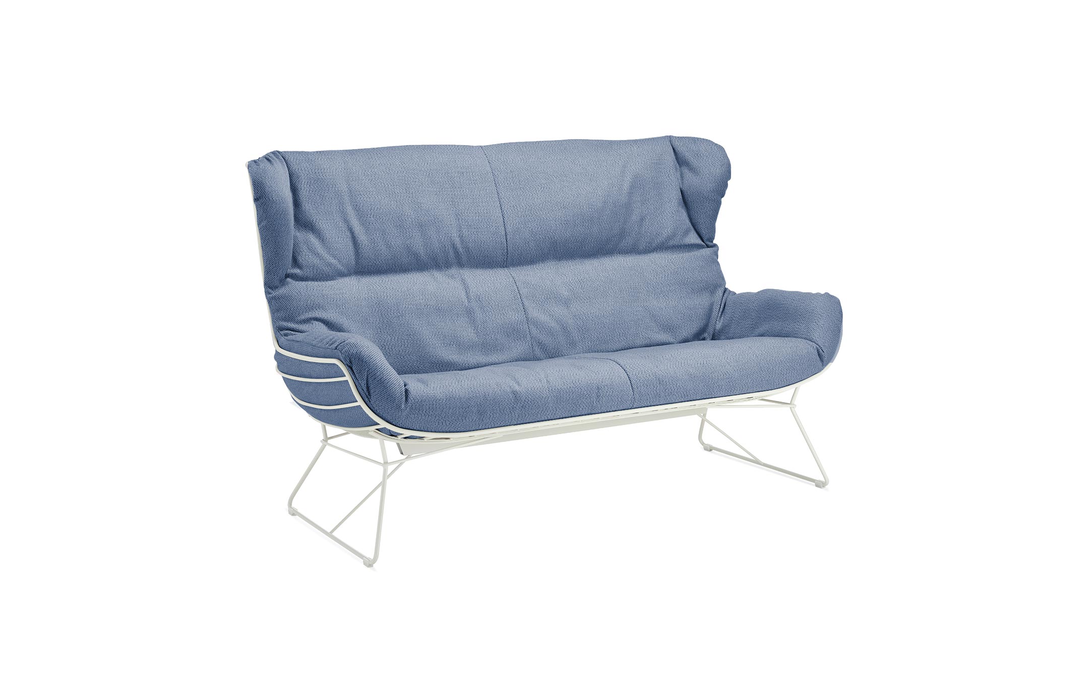 freifrau_Leyasol_Wingback-Couch_1-1_ME003_Lopi-Nenuphar_front Platzhalter