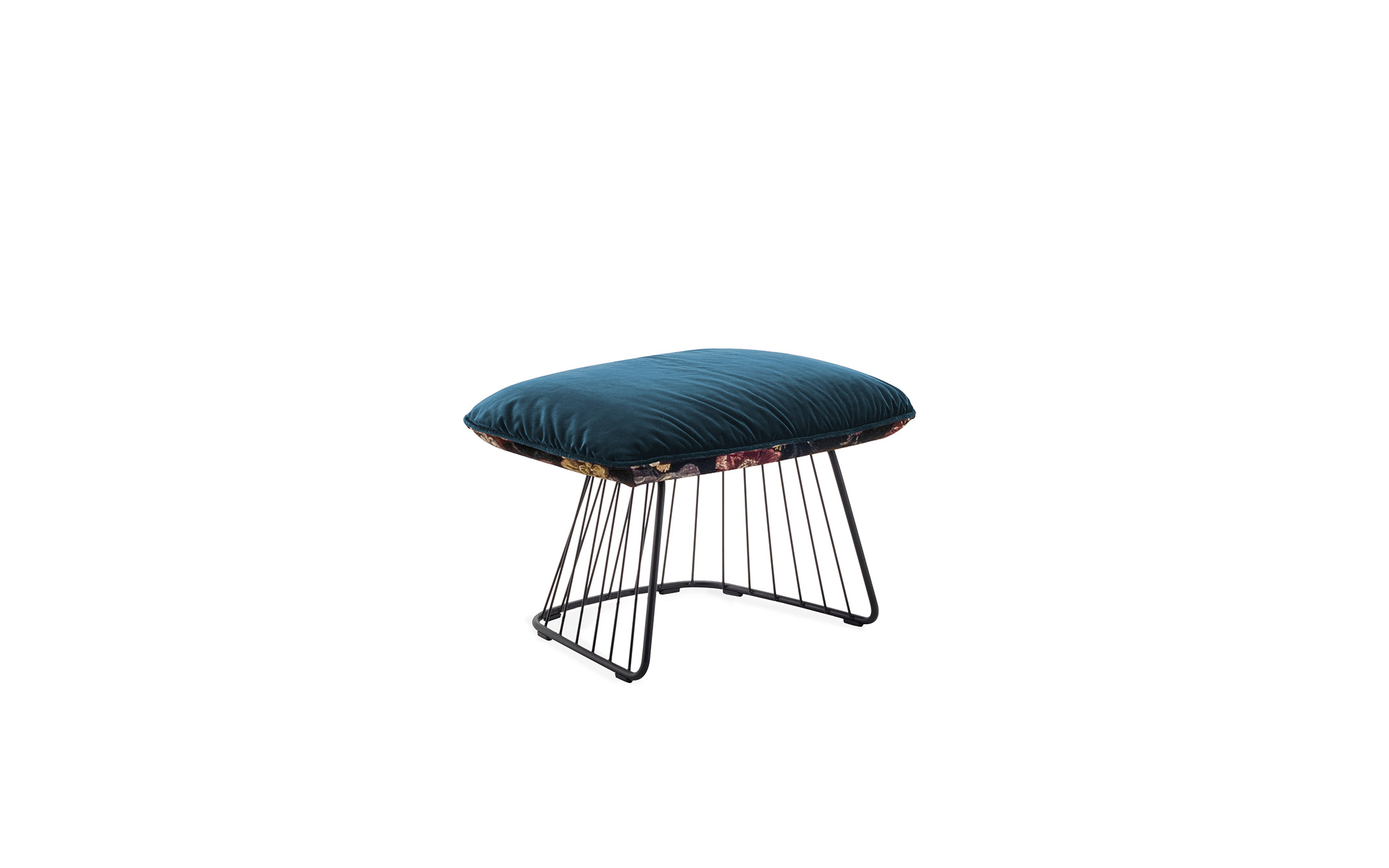 freifrau_Marla_Ottoman_1-4_ME001_smart-actique_gobelin-eden_front Platzhalter