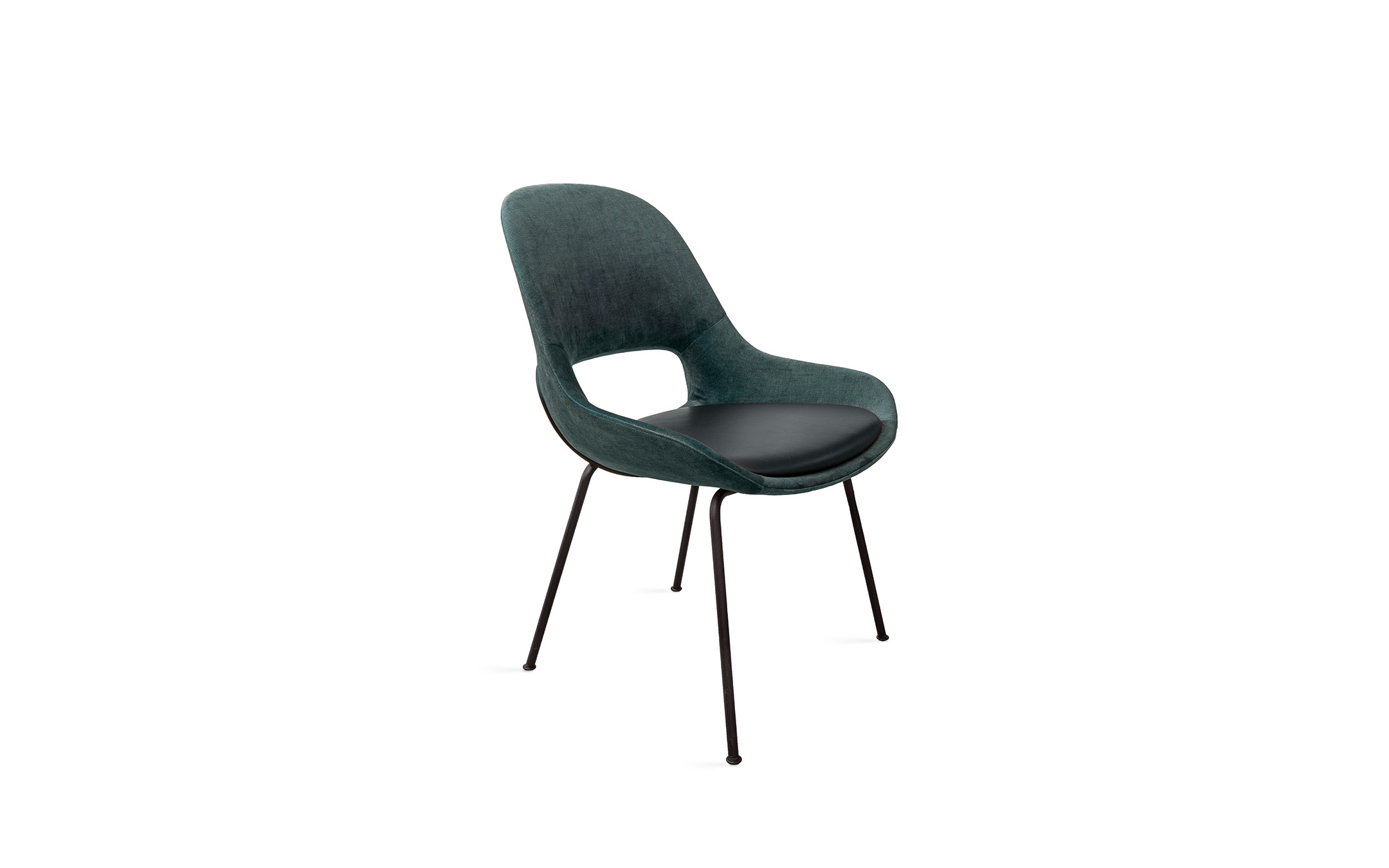 freifrau_Theia_Armchair-Low_1-3_ME001_Sahara-Ebony_Smart-Cedre_front Platzhalter
