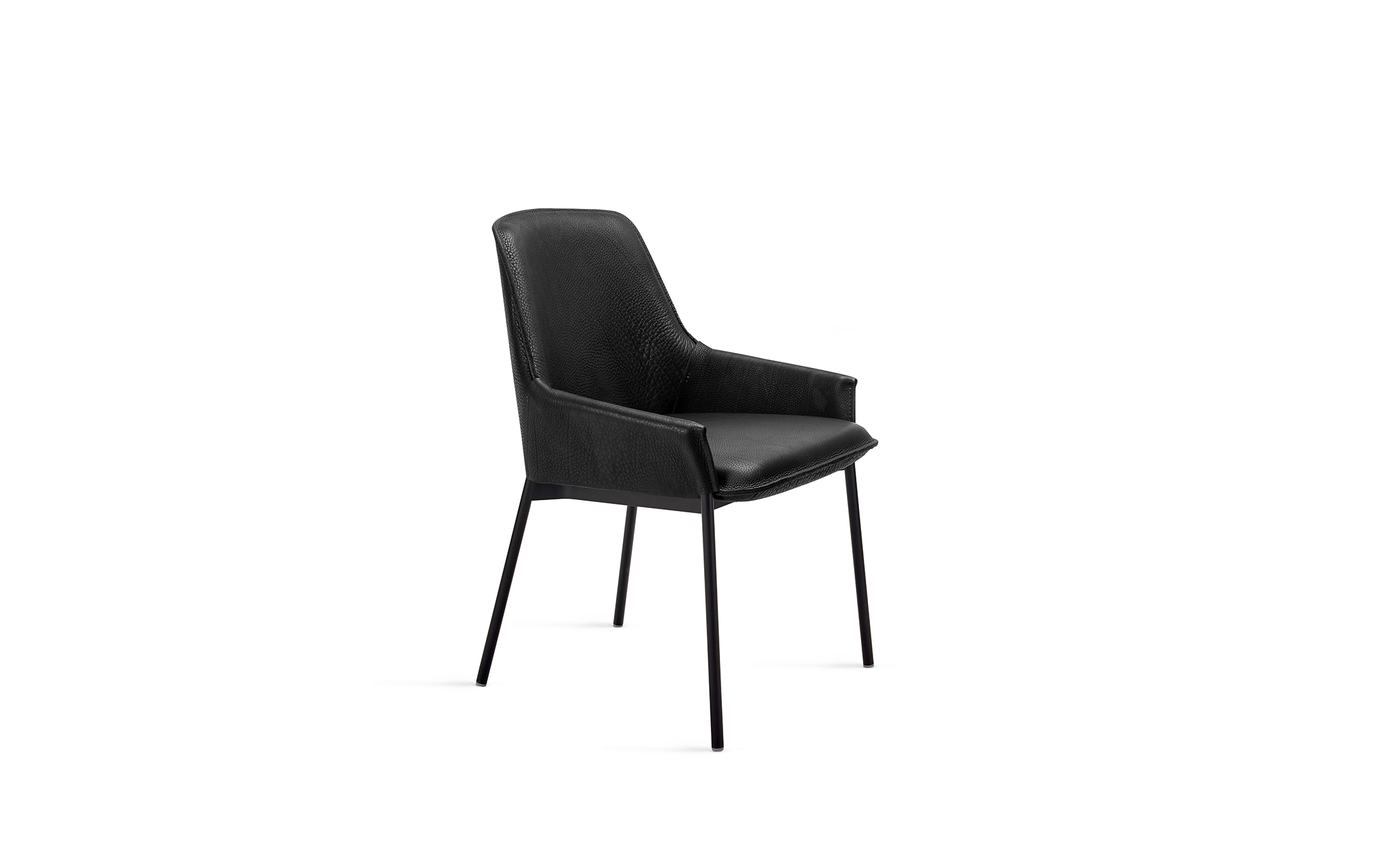 freifrau_2022_Grace_Armchair-Low_1-3_ME001_Magnum-Ebony_front Platzhalter