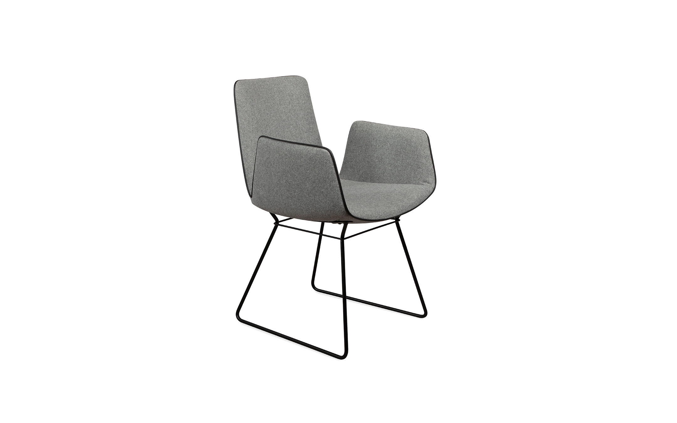 neu_freifrau_Amelie_Armchair-High_1-1_ME001_Bergen-0905_front Platzhalter