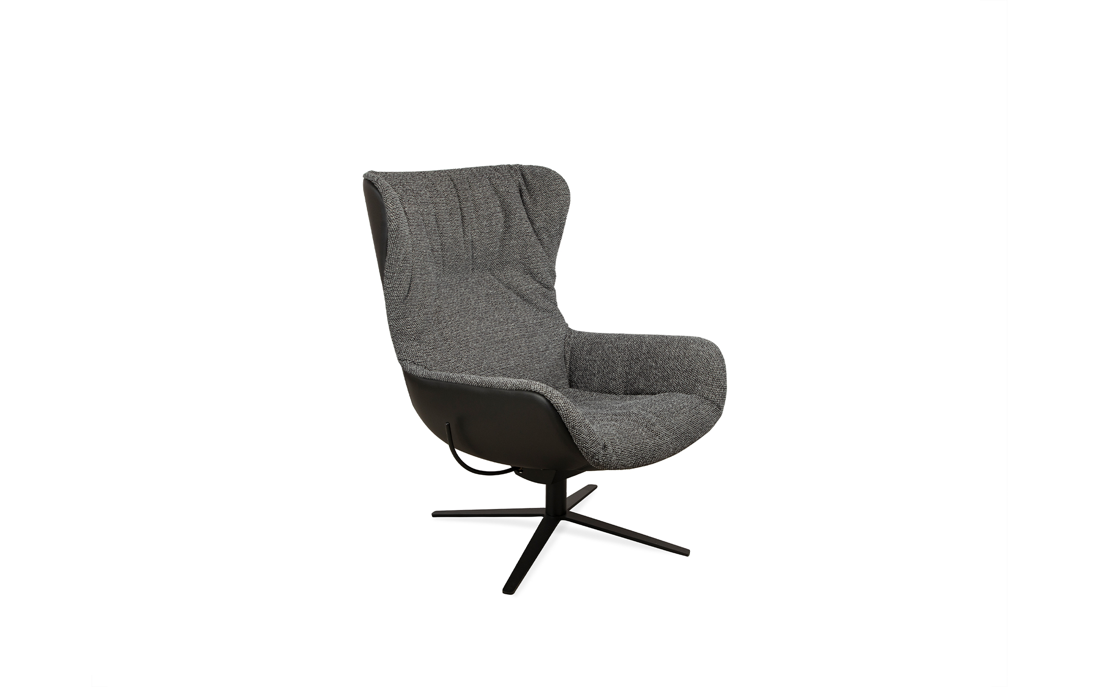 neu_freifrau_Leya_Wingback-Chair_2-3-1_ME001_Safire-009_Orient-Ebony_front Platzhalter