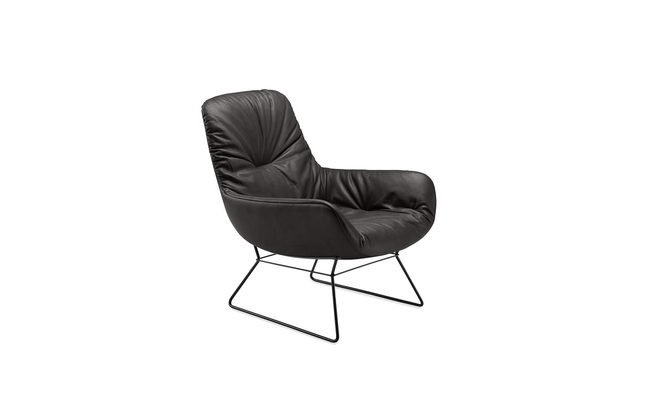 freifrau_Leya_Lounge-Chair_1-1_ME001_Sahara-Kastanie_front Platzhalter