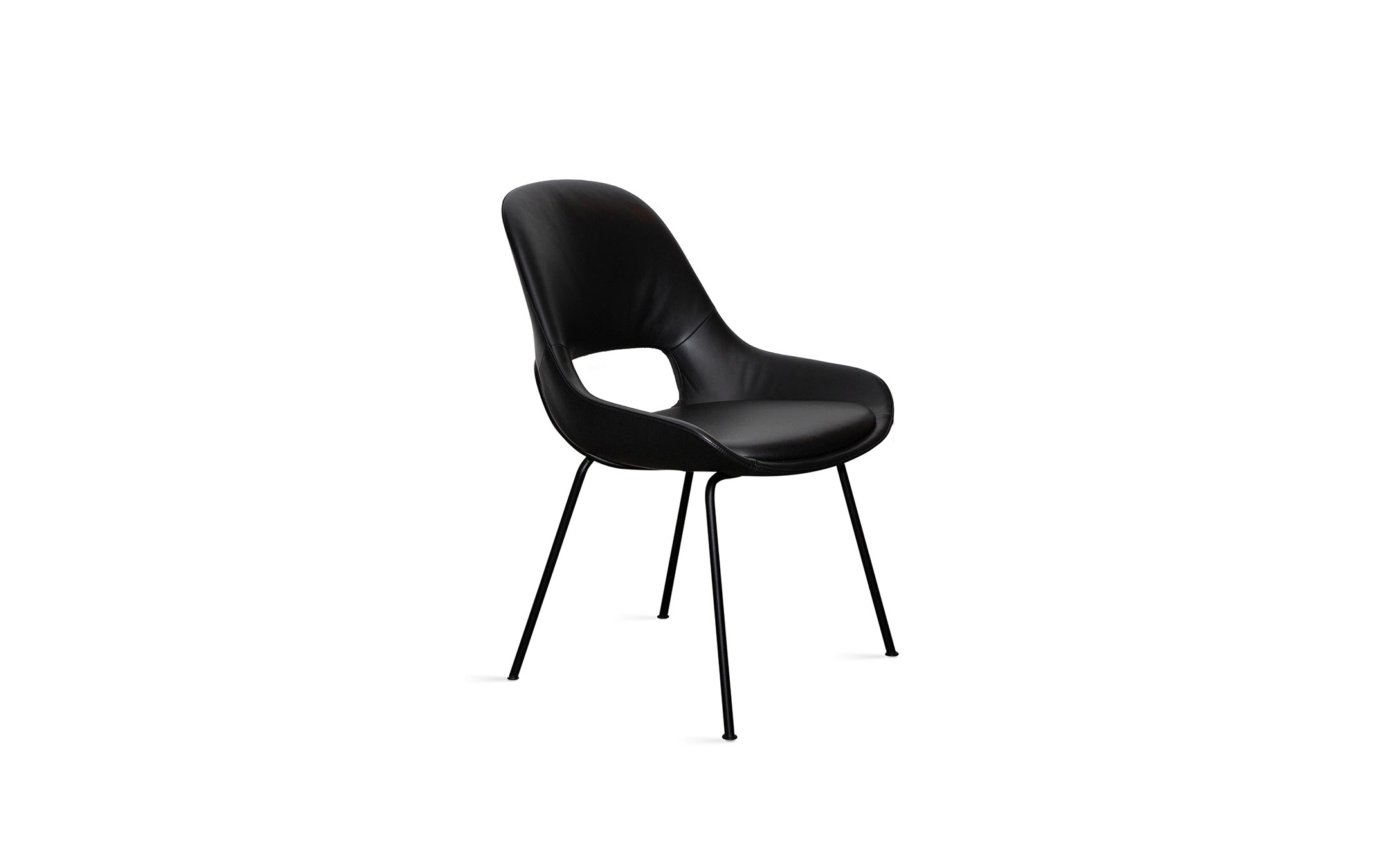 freifrau_2024_Theia_Armchair-Low_1-3_ME001_Sahara-Ebony_front Platzhalter